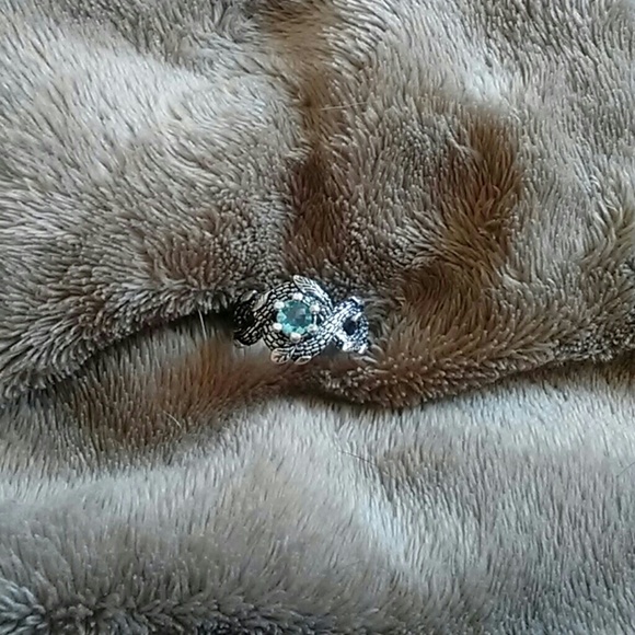 Beautiful silver ring - Picture 3 of 3